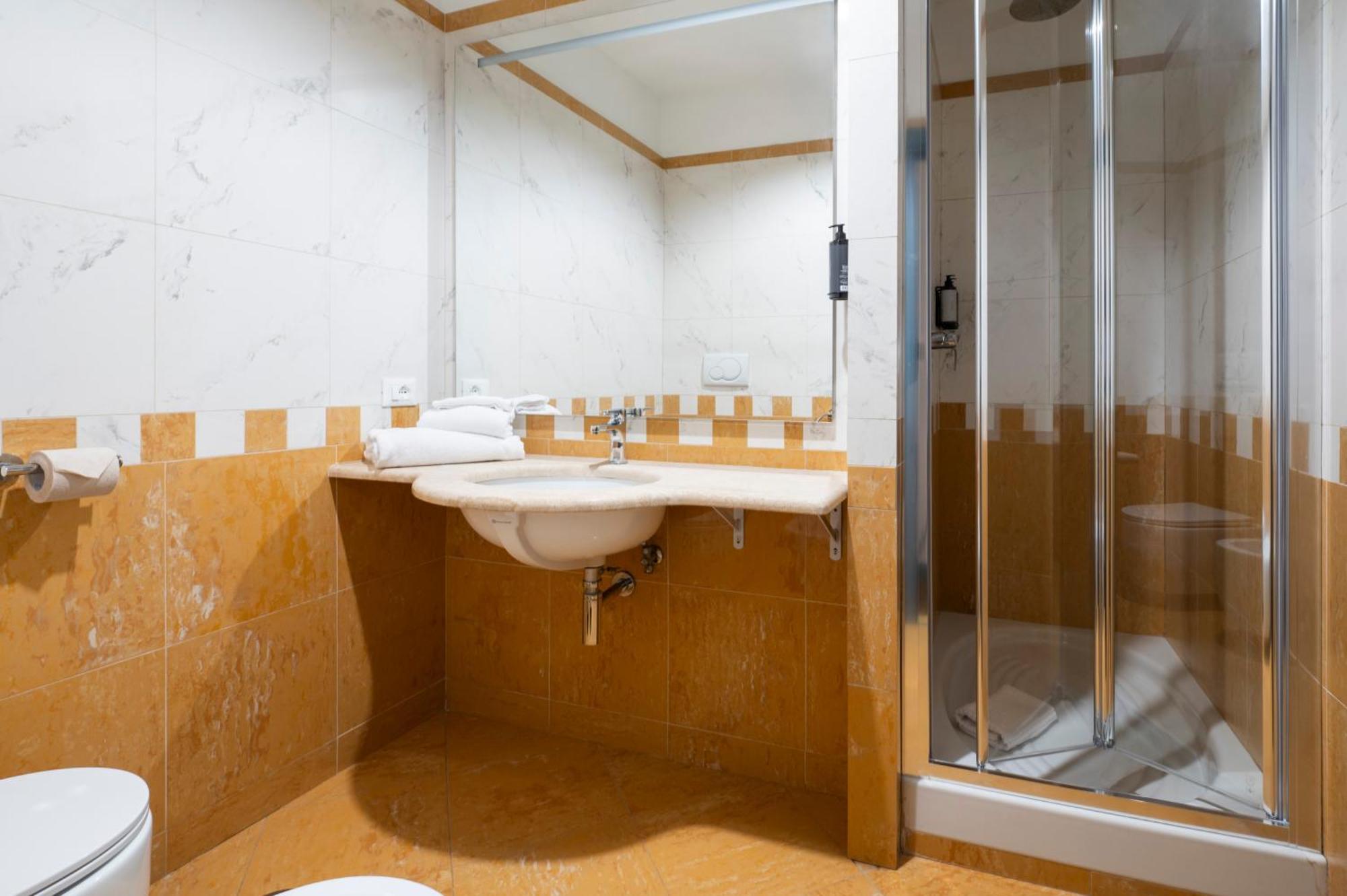 Rome Ciampino Smart Hotel מראה חיצוני תמונה